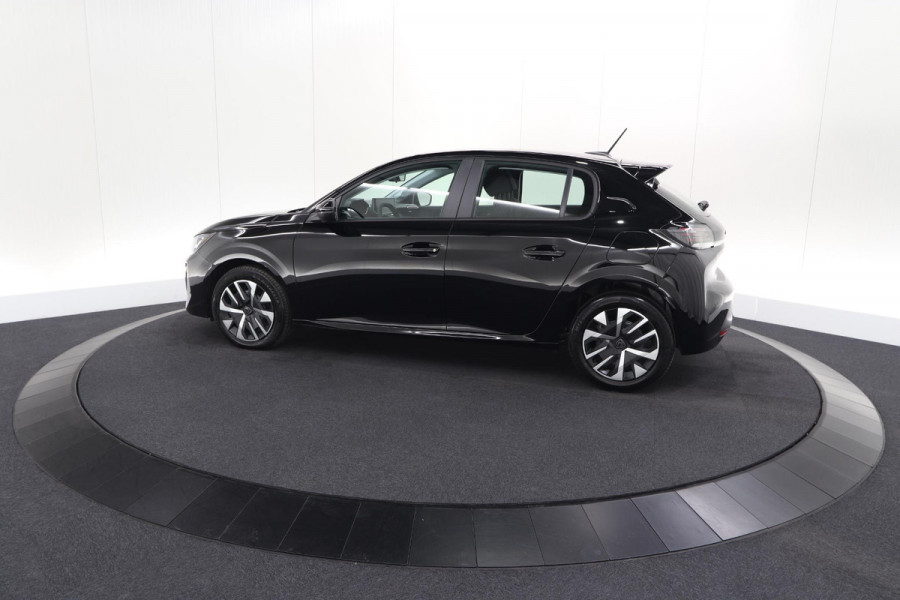 Peugeot 208 1.2 Hybrid 110 e-DCS6 Business | Direct Leverbaar | Apple Carplay | Parkeersensoren