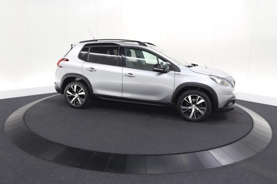 Peugeot 2008 PureTech 110 EAT6 GT-Line | Trekhaak | Panoramadak | Apple Carplay | Parkeersensoren