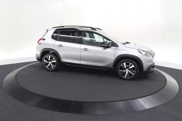 Peugeot 2008 PureTech 110 EAT6 GT-Line | Trekhaak | Panoramadak | Apple Carplay | Parkeersensoren