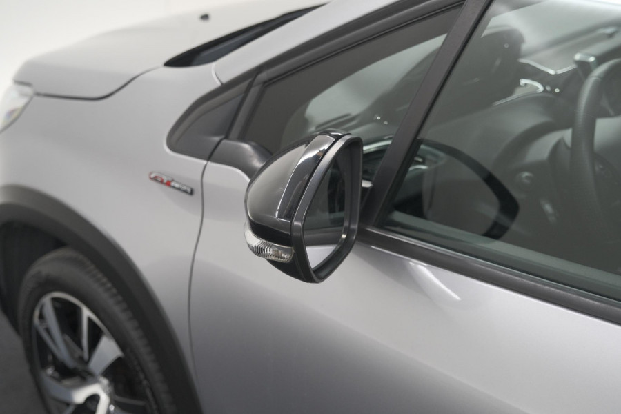 Peugeot 2008 PureTech 110 EAT6 GT-Line | Trekhaak | Panoramadak | Apple Carplay | Parkeersensoren