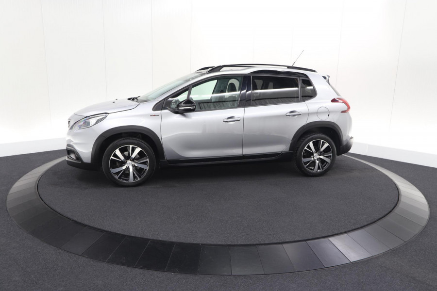 Peugeot 2008 PureTech 110 EAT6 GT-Line | Trekhaak | Panoramadak | Apple Carplay | Parkeersensoren