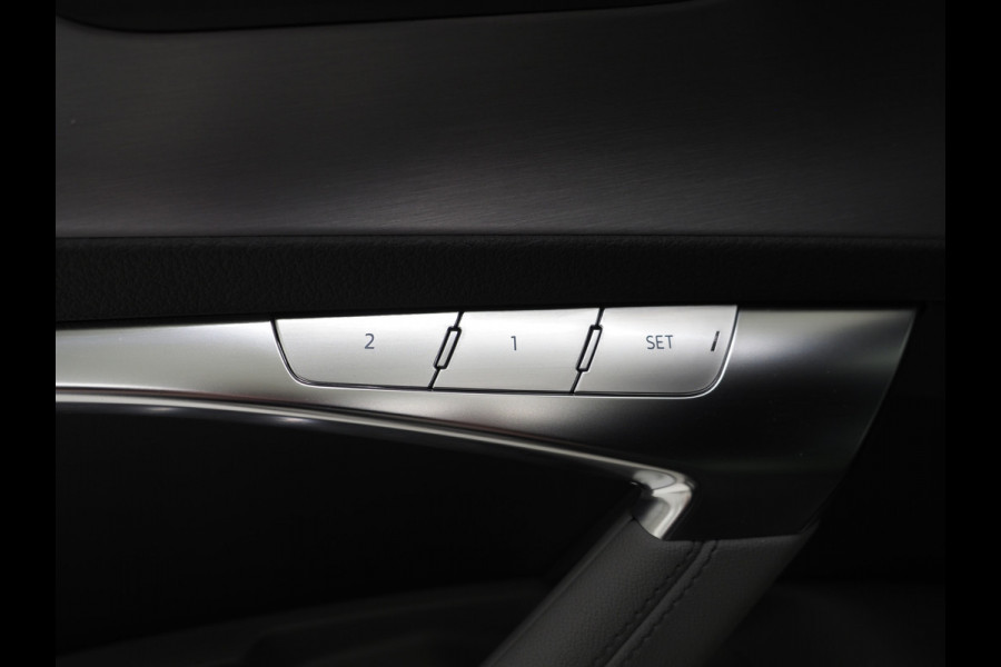 Audi A6 Avant 55 TFSI e quattro Competition | Leder/Alcantara | Memory | Cruise | PDC | Donkere Hemel | Sportstuur | Carplay