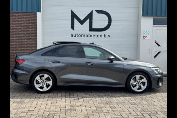 Audi A3 Limousine 30 TFSI S edition -Panorama-Virtual-Matrix