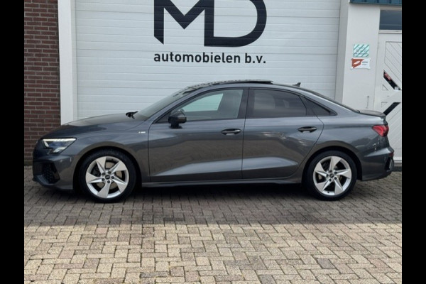 Audi A3 Limousine 30 TFSI S edition -Panorama-Virtual-Matrix