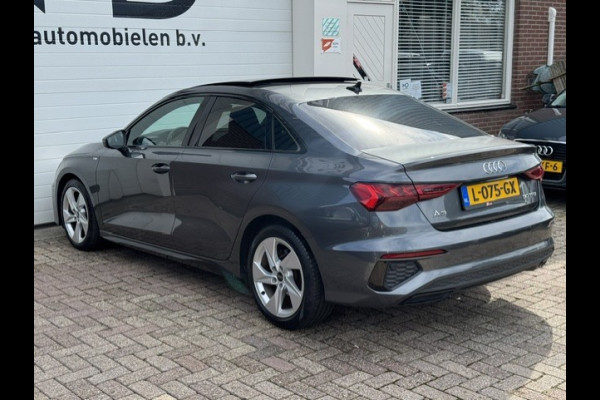 Audi A3 Limousine 30 TFSI S edition -Panorama-Virtual-Matrix