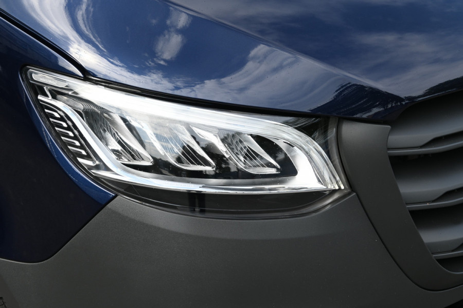 Mercedes-Benz Sprinter 317 CDI L2H2 Pro LED, Geveerde stoel, Navigatie met camera