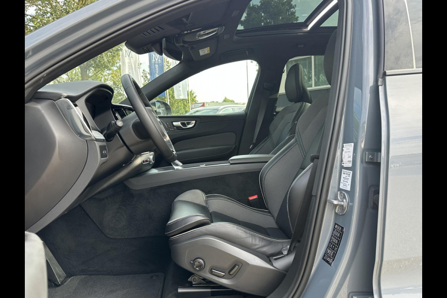 Volvo XC60 2.0 T8 Plug-in hybrid AWD Ultra Dark SOH 100% | 21'' INCH WIELEN | HARMAN KARDON | MEM. SEATS | VOOR & ACHTER STOELEN VERWARMD | STUURWIEL VERWARMD | PANO | KEYLESS | DODE HOEK | RIJKLAAR + 12 MND BOVAG GARANTIE |