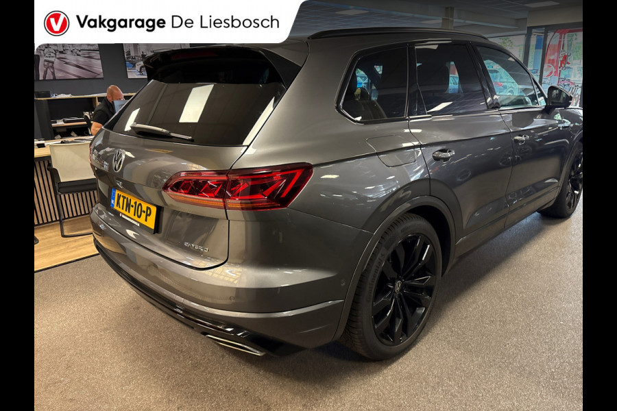 Volkswagen Touareg 3.0 TSi eHybrid 4MOTION R/pano/leer/trekhaak/luchtvering/camera/