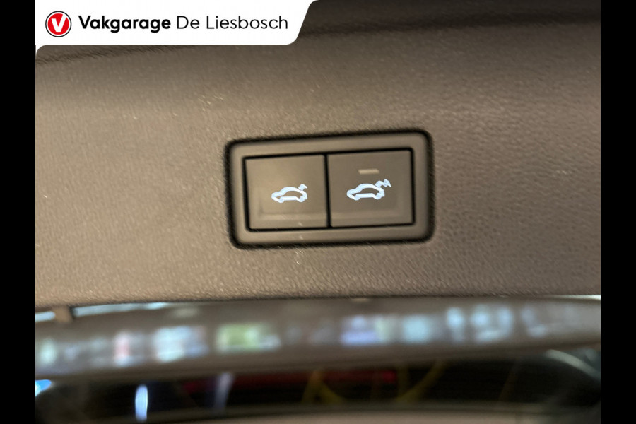 Volkswagen Touareg 3.0 TSi eHybrid 4MOTION R/pano/leer/trekhaak/luchtvering/camera/