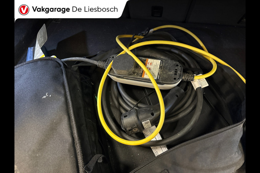 Volkswagen Touareg 3.0 TSi eHybrid 4MOTION R/pano/leer/trekhaak/luchtvering/camera/