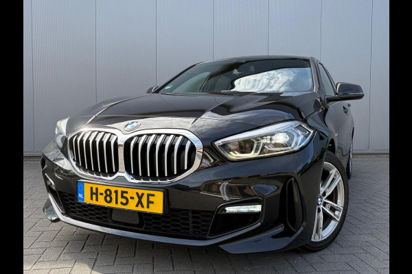BMW 1-serie 118i 140PK Automaat Executive Edition M-Sport Sportstoelen/Parkeerhulp/Navigatie/Cruise-control
