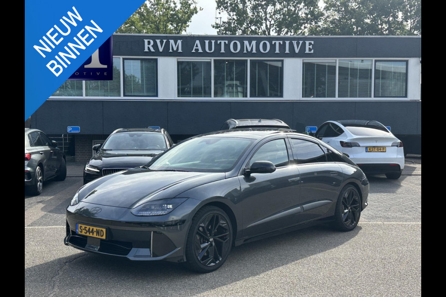 Hyundai IONIQ 6 First Edition AWD 77.4 kWh SOH 100% | PANO | STOEL VERWAMRING VOOR & ACHTER | MEM. SEAT | ELEK. STOELEN | BOSE BOXEN | 360 CAMERA | FABRIEKS GARANTIE TM 03-2028 | RIJKLAAR ! |