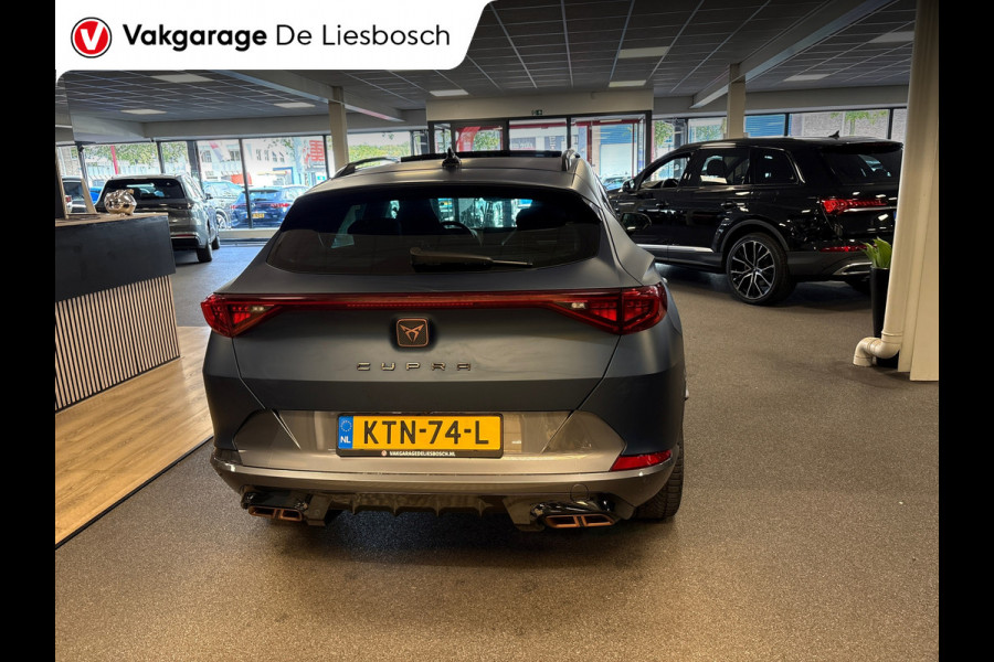 CUPRA Formentor 1.4 e-Hybrid VZ Copper Edition / pano / memory / carplay / beats / carbon / camera