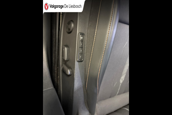 CUPRA Formentor 1.4 e-Hybrid VZ Copper Edition / pano / memory / carplay / beats / carbon / camera