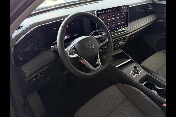 Volkswagen Tiguan 1.5 eHYBRID NIEUWE AUTO 2026 VERWARMDE STOELEN/STUUR CAMERA HARMAN KARDON AUDIO ELEK.KLEP PHEV PLUG IN HYBRID