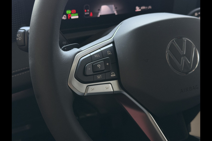 Volkswagen Tiguan 1.5 eHYBRID NIEUWE AUTO 2026 VERWARMDE STOELEN/STUUR CAMERA HARMAN KARDON AUDIO ELEK.KLEP PHEV PLUG IN HYBRID