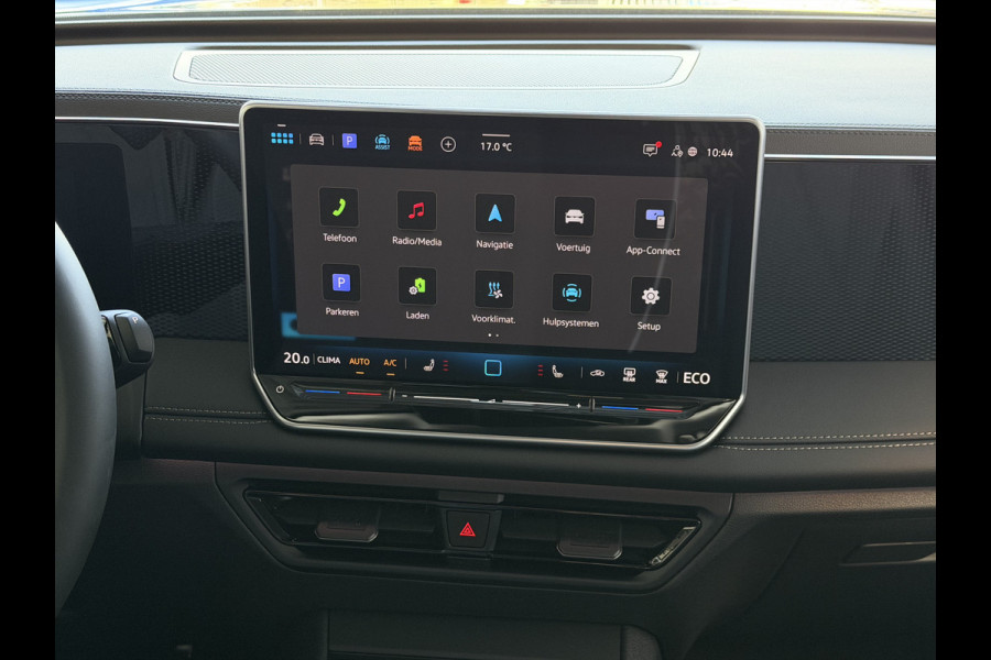Volkswagen Tiguan 1.5 eHYBRID NIEUWE AUTO 2026 VERWARMDE STOELEN/STUUR CAMERA HARMAN KARDON AUDIO ELEK.KLEP PHEV PLUG IN HYBRID