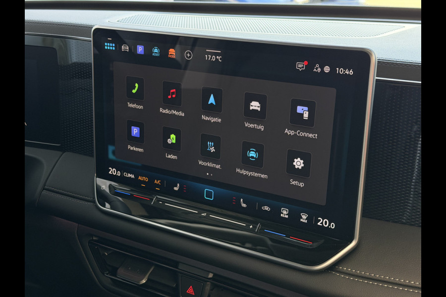Volkswagen Tiguan 1.5 eHYBRID NIEUWE AUTO 2026 VERWARMDE STOELEN/STUUR CAMERA HARMAN KARDON AUDIO ELEK.KLEP PHEV PLUG IN HYBRID