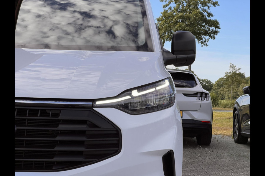 Ford Transit Custom 280 2.0 TDCI L1H1 Trend 136pk | Trekhaak | Camera | Parkeersensoren