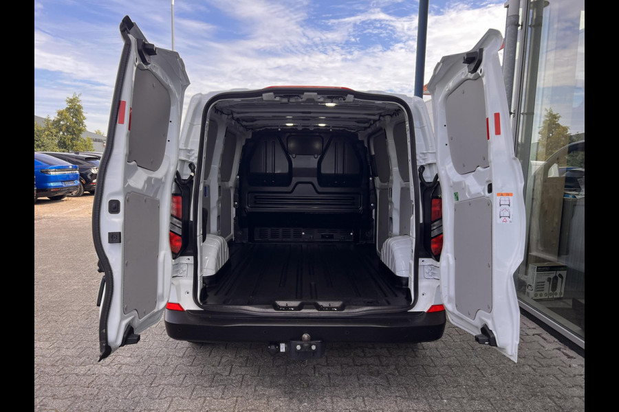 Ford Transit Custom 280 2.0 TDCI L1H1 Trend 136pk | Trekhaak | Camera | Parkeersensoren