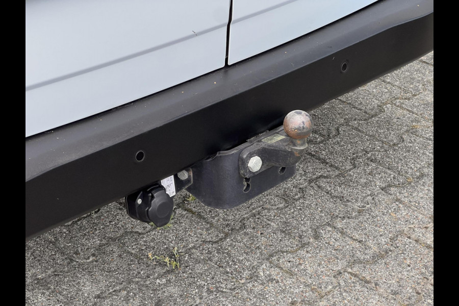 Ford Transit Custom 280 2.0 TDCI L1H1 Trend 136pk | Trekhaak | Camera | Parkeersensoren