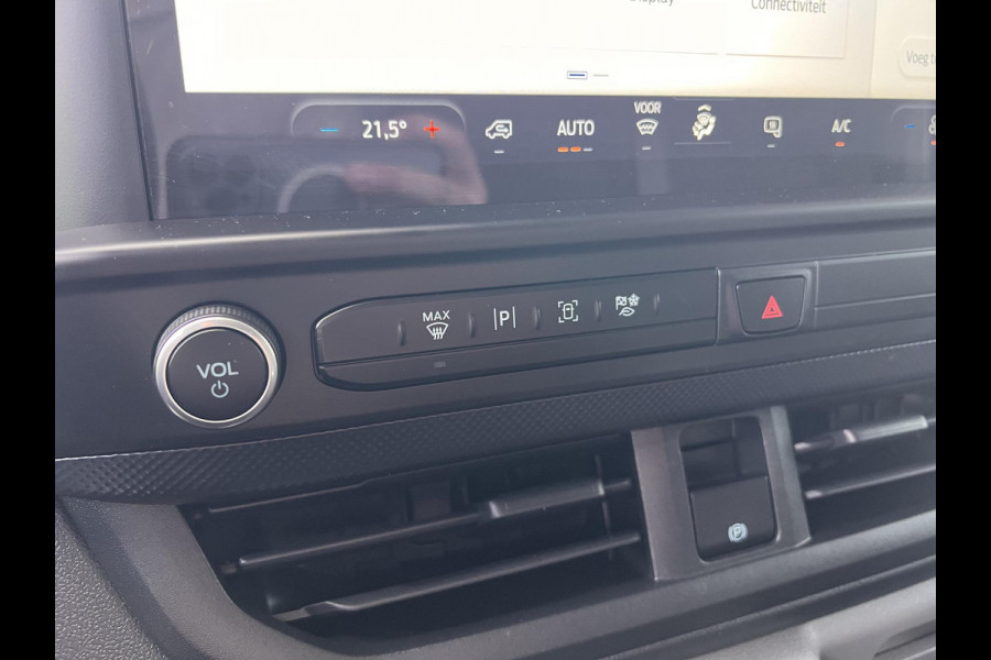 Ford Transit Custom 280 2.0 TDCI L1H1 Trend 136pk | Trekhaak | Camera | Parkeersensoren