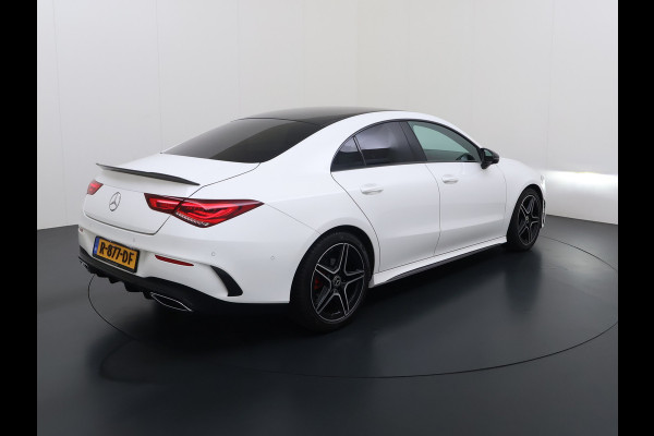Mercedes-Benz CLA-Klasse 180 AMG line | Night Sfeer Dodehoek Trekhaak