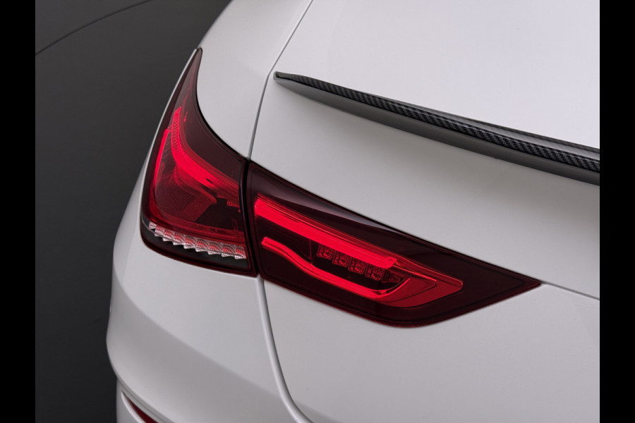 Mercedes-Benz CLA-Klasse 180 AMG line | Night Sfeer Dodehoek Trekhaak