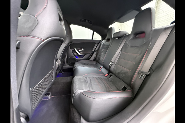 Mercedes-Benz CLA-Klasse 180 AMG line | Night Sfeer Dodehoek Trekhaak