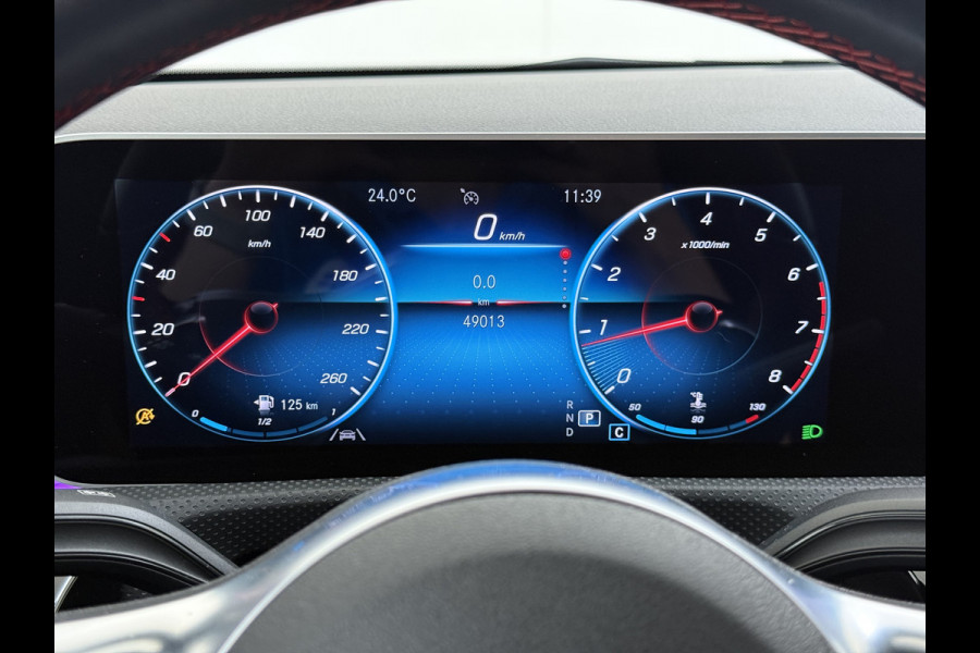 Mercedes-Benz CLA-Klasse 180 AMG line | Night Sfeer Dodehoek Trekhaak