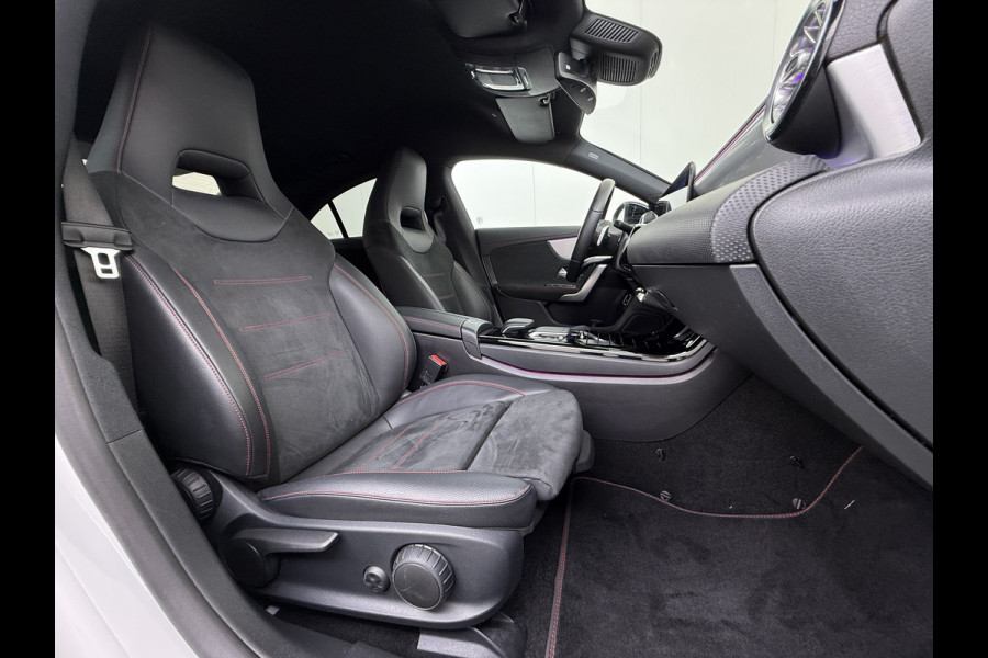 Mercedes-Benz CLA-Klasse 180 AMG line | Night Sfeer Dodehoek Trekhaak
