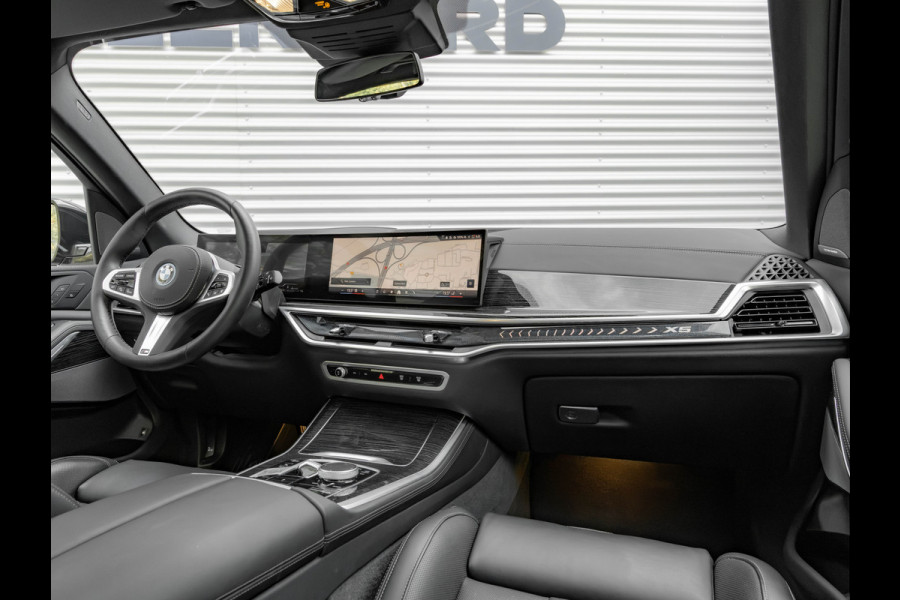 BMW X5 xDrive50e - M-Sport - M-zetels - Pano - Trekhaak - Driving Ass Prof