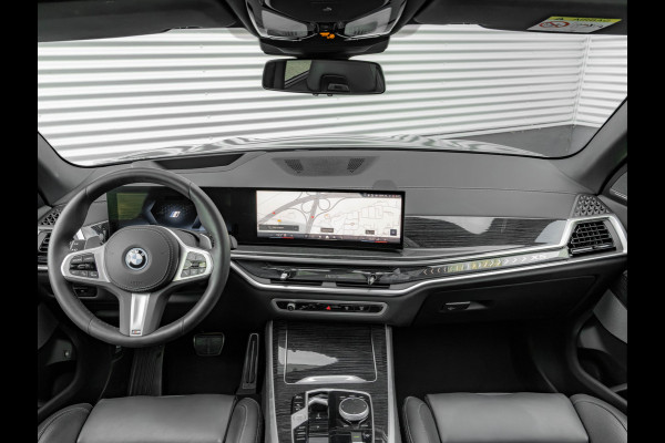BMW X5 xDrive50e - M-Sport - M-zetels - Pano - Trekhaak - Driving Ass Prof