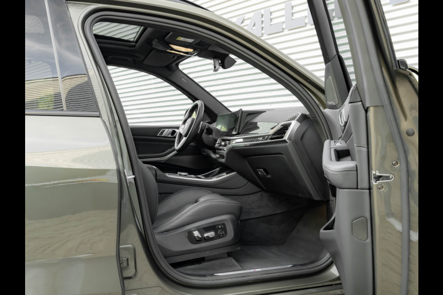 BMW X5 xDrive50e - M-Sport - M-zetels - Pano - Trekhaak - Driving Ass Prof