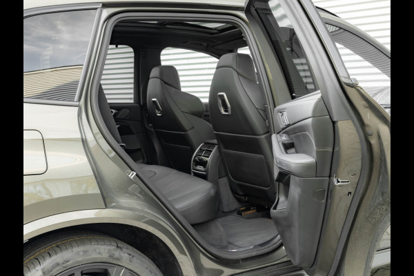 BMW X5 xDrive50e - M-Sport - M-zetels - Pano - Trekhaak - Driving Ass Prof