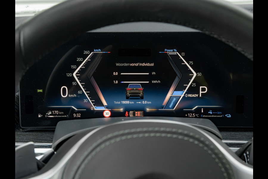 BMW X5 xDrive50e - M-Sport - M-zetels - Pano - Trekhaak - Driving Ass Prof