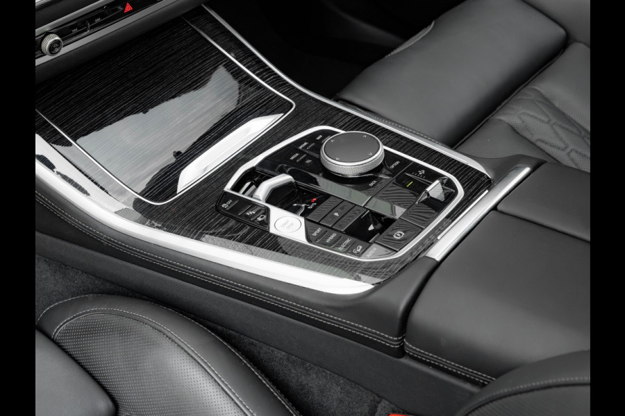 BMW X5 xDrive50e - M-Sport - M-zetels - Pano - Trekhaak - Driving Ass Prof