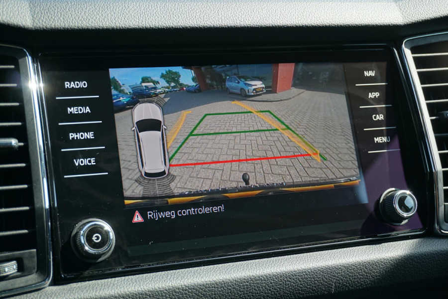 Škoda Kodiaq 1.5 TSI Style 7p. + CAMERA / APPLE CARPLAY / KEYLESS / TREKHAAK / ACC