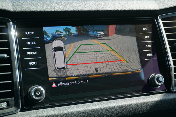 Škoda Kodiaq 1.5 TSI Style 7p. + CAMERA / APPLE CARPLAY / KEYLESS / TREKHAAK / ACC