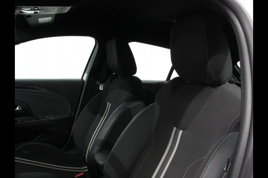 Opel Corsa 1.2 Turbo 100pk Automaat GS Navigatie Apple Carplay/Android Auto Digitale Cockpit Camera Parkeer sensoren Airco Lichtmetalen velgen