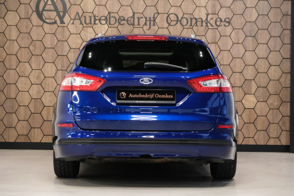 Ford Mondeo Wagon 1.5 Titanium |PANORAMADAK| 117dkm! Navigatie/ALL-Season Banden/Stoelverwarming