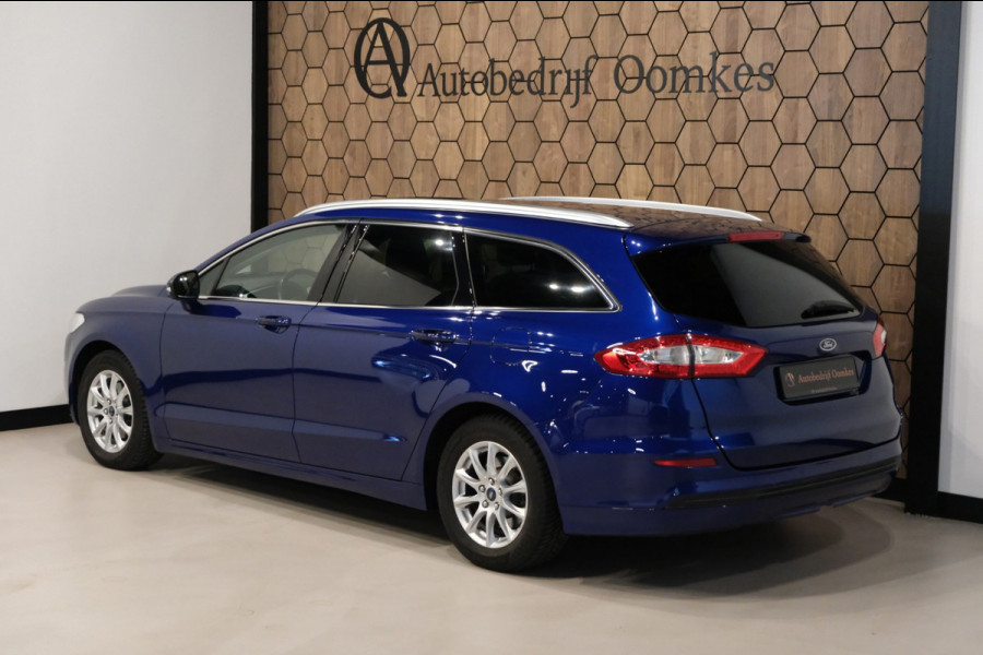 Ford Mondeo Wagon 1.5 Titanium |PANORAMADAK| 117dkm! Navigatie/ALL-Season Banden/Stoelverwarming