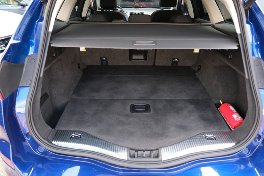Ford Mondeo Wagon 1.5 Titanium |PANORAMADAK| 117dkm! Navigatie/ALL-Season Banden/Stoelverwarming