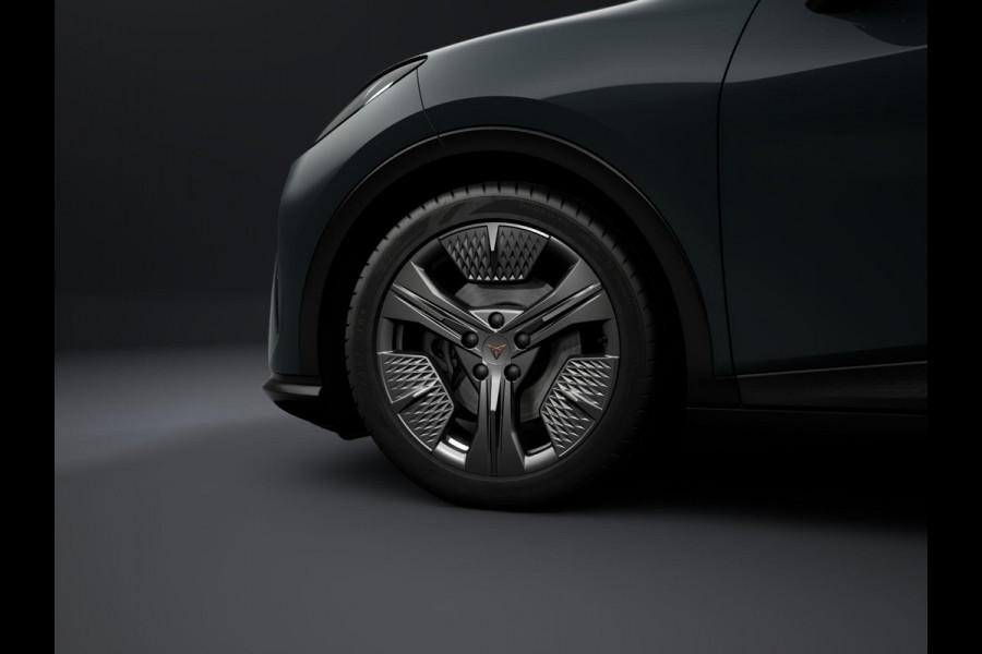 CUPRA Raval Business 56 kWh 211PK | Adaptive cruise Control | Side Assist | Climate Control | Keyless Entry | Camera Achter | Stoel & Stuurverwarming |