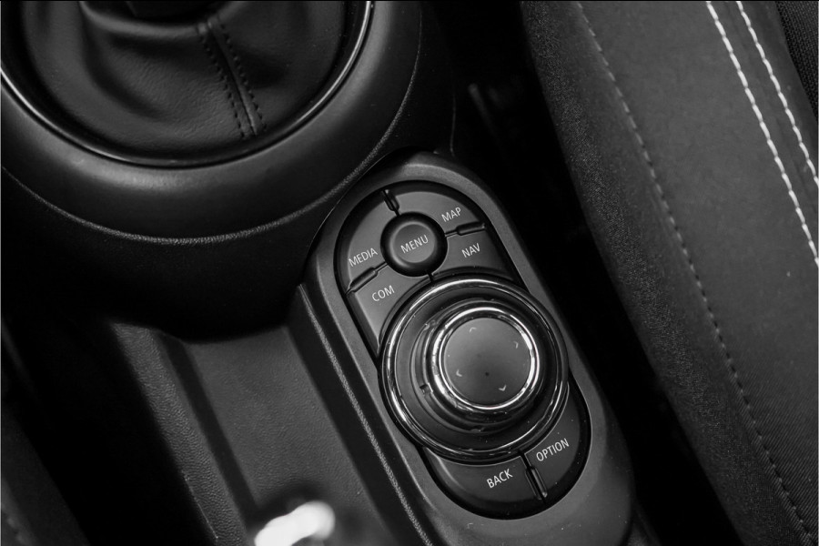 MINI 3-deurs 1.5 Cooper John Cooper Works CarPlay 37.000 KM