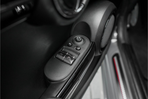 MINI 3-deurs 1.5 Cooper John Cooper Works CarPlay 37.000 KM