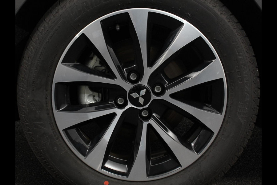 Mitsubishi Colt 1.6 HEV Automaat Intense Apple Carplay/Android Auto Camera Climate Control Cruise Control Lichtmetalen velgen Digitale Cockpit