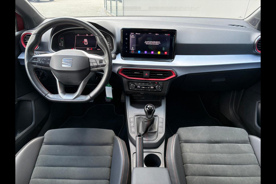Seat Ibiza 95PK EcoTSI FR Business Intense Navigatie/Camera/Stoelverwarming/Full-LED