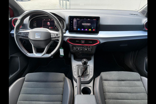 Seat Ibiza 95PK EcoTSI FR Business Intense Navigatie/Camera/Stoelverwarming/Full-LED