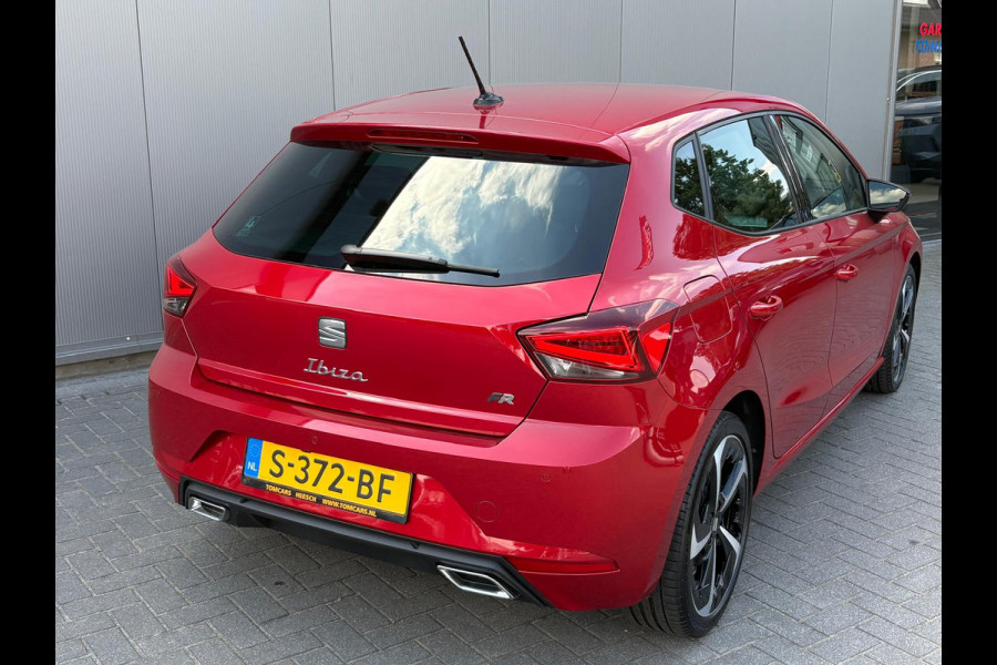 Seat Ibiza 95PK EcoTSI FR Business Intense Navigatie/Camera/Stoelverwarming/Full-LED